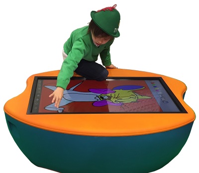 Tavolo interattivo MultiTouch - GeniusBoard Table - iMaS - Soluzioni  digitali per la scuola e la PA